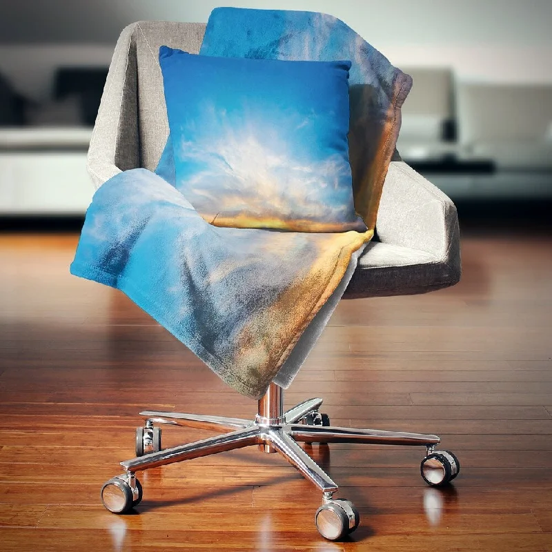 Microfiber blankets that are durable and easy to care forMicrofiber blankets that are durable and easy to care forDesignart 'Bright Blue Evening Sky Panorama' Contemporary Landscape Fleece Throw Blanket Microfiber blankets that are durable and easy to care forMicrofiber blankets that are durable and easy to care forDesignart 'Bright Blue Evening Sky Panorama' Contemporary Landscape Fleece Throw Blanket