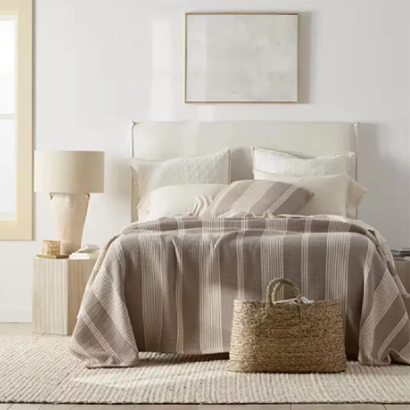 Synthetic fiber blend blankets for a budget - friendly choiceSynthetic fiber blend blankets for a budget - friendly choiceKing Stripe Cotton Striped Knitted Blanket Taupe Synthetic fiber blend blankets for a budget - friendly choiceSynthetic fiber blend blankets for a budget - friendly choiceKing Stripe Cotton Striped Knitted Blanket Taupe
