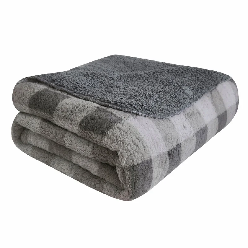 Rayon from bamboo blankets for a silky and breathable feelRayon from bamboo blankets for a silky and breathable feelCharcoal Cottage Oversized Blanket Rayon from bamboo blankets for a silky and breathable feelRayon from bamboo blankets for a silky and breathable feelCharcoal Cottage Oversized Blanket