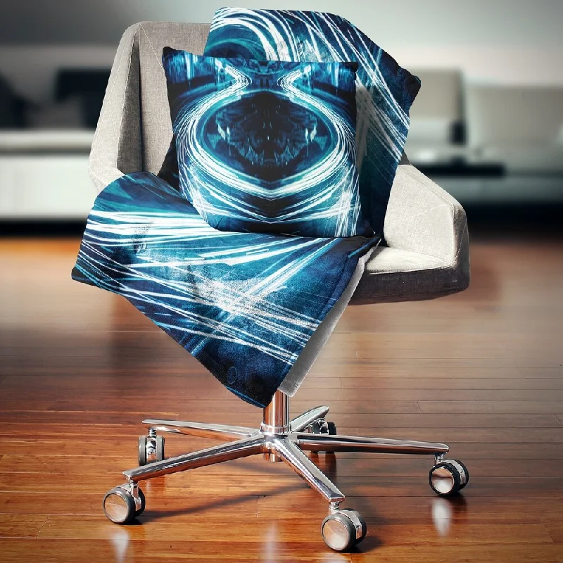 Queen - size blankets for standard - sized bedsQueen - size blankets for standard - sized bedsDesignart 'Blue Light Trails' Abstract Throw Blanket Queen - size blankets for standard - sized bedsQueen - size blankets for standard - sized bedsDesignart 'Blue Light Trails' Abstract Throw Blanket