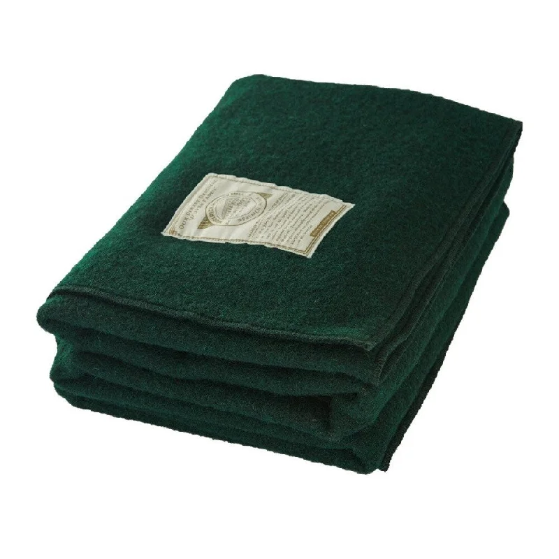 Linen blankets with a rustic and textured lookLinen blankets with a rustic and textured lookWoolrich Atlas Green Stadium Throw Linen blankets with a rustic and textured lookLinen blankets with a rustic and textured lookWoolrich Atlas Green Stadium Throw