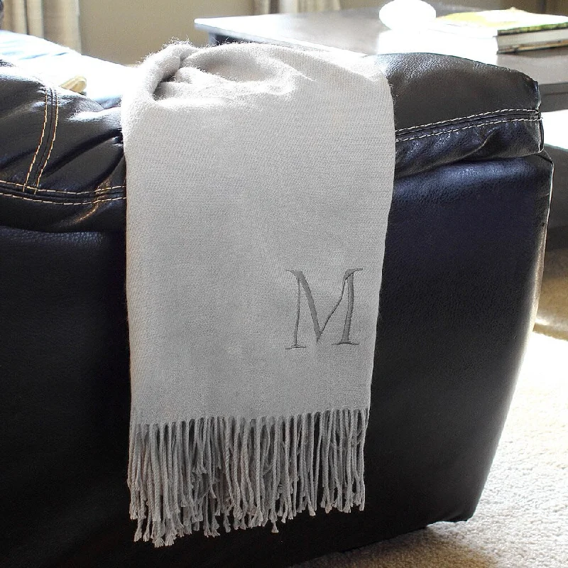 Alpaca wool blankets for a hypoallergenic and warm optionAlpaca wool blankets for a hypoallergenic and warm optionPersonalized Gray Throw