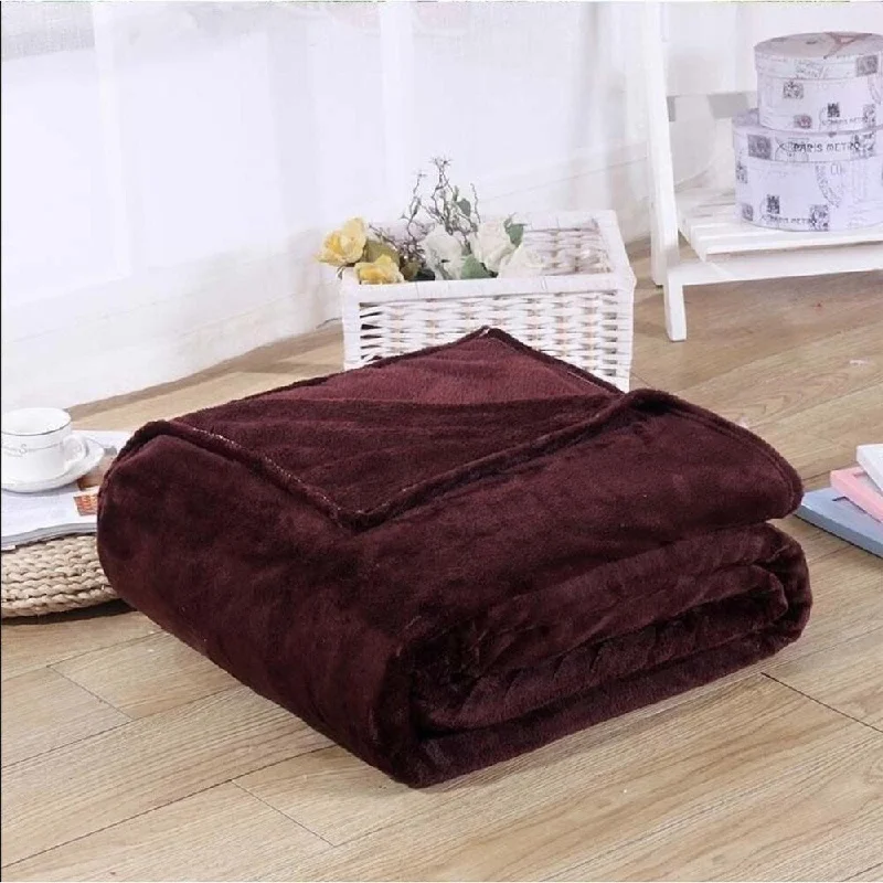 Fleece blankets for a cozy and plush textureFleece blankets for a cozy and plush textureBrown Flannel Fleece Throw Blanket 50" x 60" Fleece blankets for a cozy and plush textureFleece blankets for a cozy and plush textureBrown Flannel Fleece Throw Blanket 50" x 60"