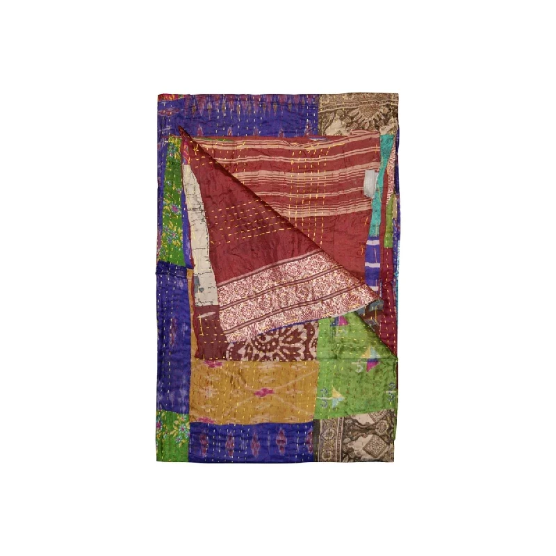 Fleece blankets for a cozy and plush textureFleece blankets for a cozy and plush textureHomeRoots 50" x 70" Silk Multicolor Throws Fleece blankets for a cozy and plush textureFleece blankets for a cozy and plush textureHomeRoots 50" x 70" Silk Multicolor Throws