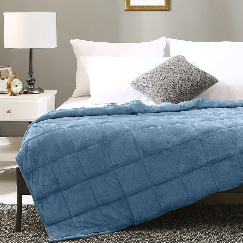 Fleece blankets for a cozy and plush textureFleece blankets for a cozy and plush textureAll-season Blanket, Reversible Weighted Blanket