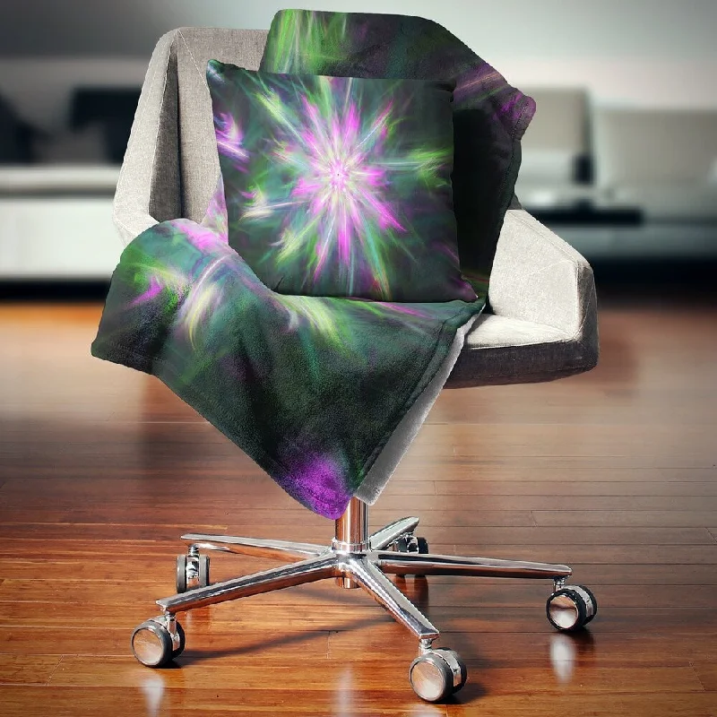 Cotton blankets for breathability and a lightweight feelCotton blankets for breathability and a lightweight feelDesignart 'Green Fractal Shining Bright Star' Abstract Throw Blanket Cotton blankets for breathability and a lightweight feelCotton blankets for breathability and a lightweight feelDesignart 'Green Fractal Shining Bright Star' Abstract Throw Blanket