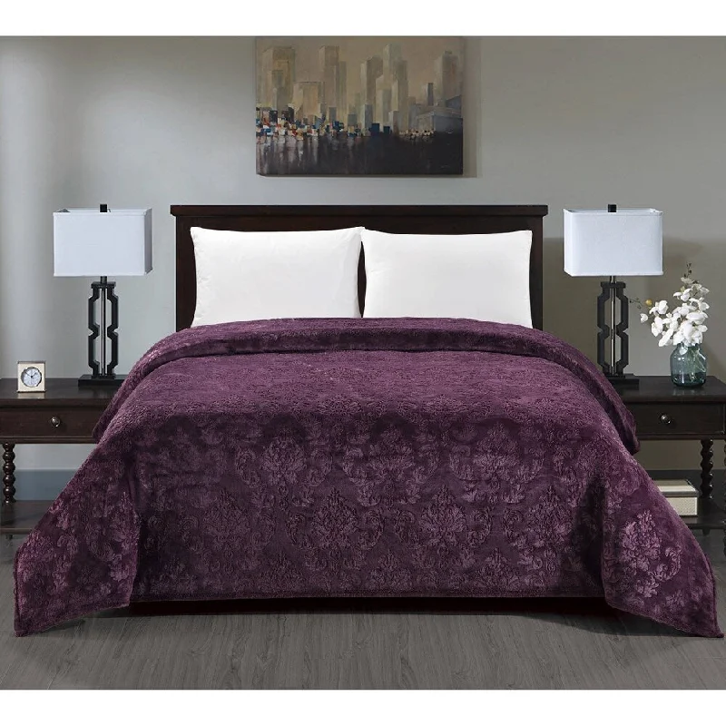 Silk blankets with a smooth and elegant touchSilk blankets with a smooth and elegant touchVersaille Blanket Queen Plum Silk blankets with a smooth and elegant touchSilk blankets with a smooth and elegant touchVersaille Blanket Queen Plum
