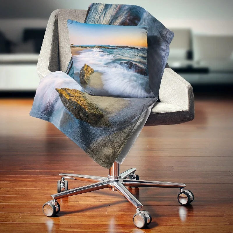 Acrylic blankets for a soft and affordable alternativeAcrylic blankets for a soft and affordable alternativeDesignart 'White Waves Crashing on Rocks' Seascape Throw Blanket Acrylic blankets for a soft and affordable alternativeAcrylic blankets for a soft and affordable alternativeDesignart 'White Waves Crashing on Rocks' Seascape Throw Blanket