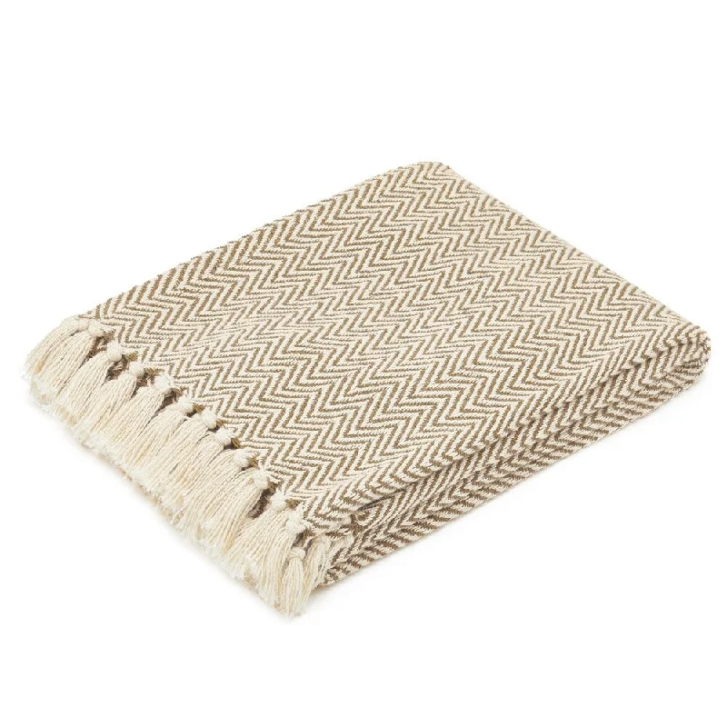 Silk blankets with a smooth and elegant touchSilk blankets with a smooth and elegant touchAmericanflat 50x60 Throw Blanket, 100% Cotton with Fringe, Khaki and Beige Herringbone Silk blankets with a smooth and elegant touchSilk blankets with a smooth and elegant touchAmericanflat 50x60 Throw Blanket, 100% Cotton with Fringe, Khaki and Beige Herringbone