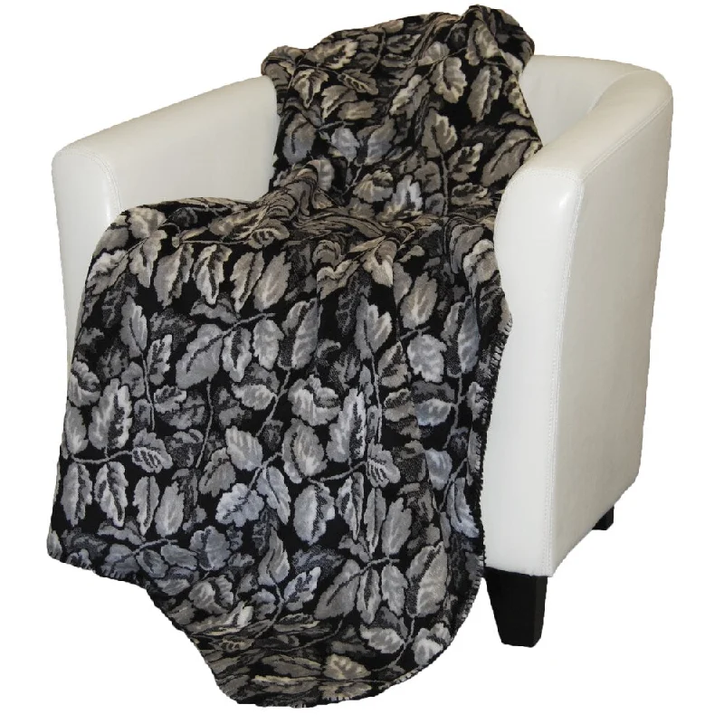Alpaca wool blankets for a hypoallergenic and warm optionAlpaca wool blankets for a hypoallergenic and warm optionDenali Black Leaves Throw Blanket Alpaca wool blankets for a hypoallergenic and warm optionAlpaca wool blankets for a hypoallergenic and warm optionDenali Black Leaves Throw Blanket
