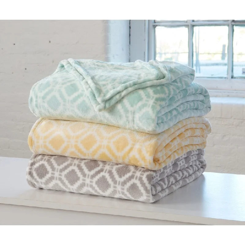 Rayon from bamboo blankets for a silky and breathable feelRayon from bamboo blankets for a silky and breathable feelHome Fashion Designs Liliana Collection Bed Blanket Rayon from bamboo blankets for a silky and breathable feelRayon from bamboo blankets for a silky and breathable feelHome Fashion Designs Liliana Collection Bed Blanket