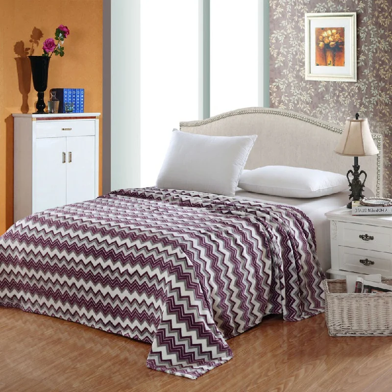 Chenille blankets with a thick and fuzzy textureChenille blankets with a thick and fuzzy textureCamessa Zig Zag Blanket Chenille blankets with a thick and fuzzy textureChenille blankets with a thick and fuzzy textureCamessa Zig Zag Blanket