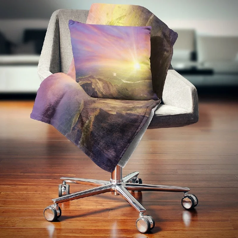 Queen - size blankets for standard - sized bedsQueen - size blankets for standard - sized bedsDesignart 'Scintillating Sunset' Photography Throw Blanket Queen - size blankets for standard - sized bedsQueen - size blankets for standard - sized bedsDesignart 'Scintillating Sunset' Photography Throw Blanket