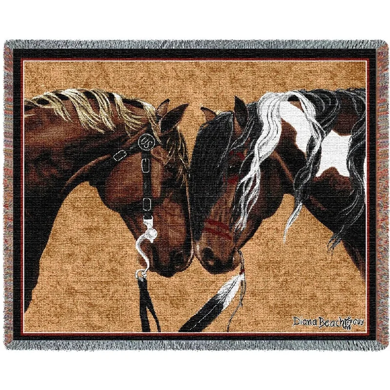 Chenille blankets with a thick and fuzzy textureChenille blankets with a thick and fuzzy textureWarriors Truce II Blanket Chenille blankets with a thick and fuzzy textureChenille blankets with a thick and fuzzy textureWarriors Truce II Blanket