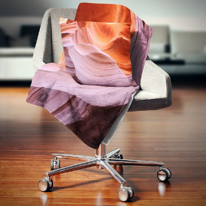 Queen - size blankets for standard - sized bedsQueen - size blankets for standard - sized bedsDesignart 'Color Layers in Antelope Canyon' Landscape Photography Throw Blanket Queen - size blankets for standard - sized bedsQueen - size blankets for standard - sized bedsDesignart 'Color Layers in Antelope Canyon' Landscape Photography Throw Blanket