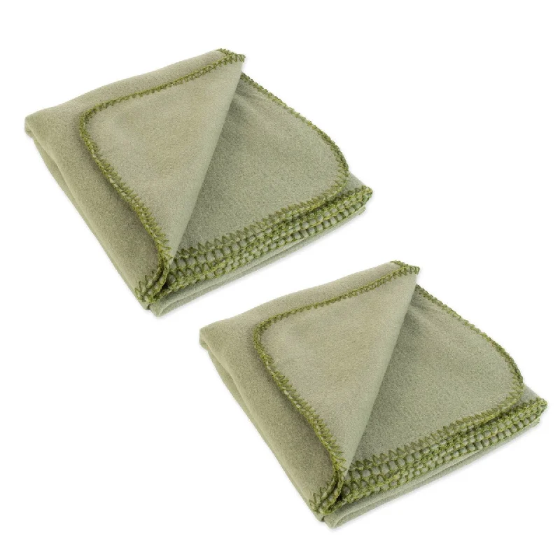 Linen blankets with a rustic and textured lookLinen blankets with a rustic and textured lookJ&M 2-Pack Solid Polar Fleece Throw, 50x60" Linen blankets with a rustic and textured lookLinen blankets with a rustic and textured lookJ&M 2-Pack Solid Polar Fleece Throw, 50x60"