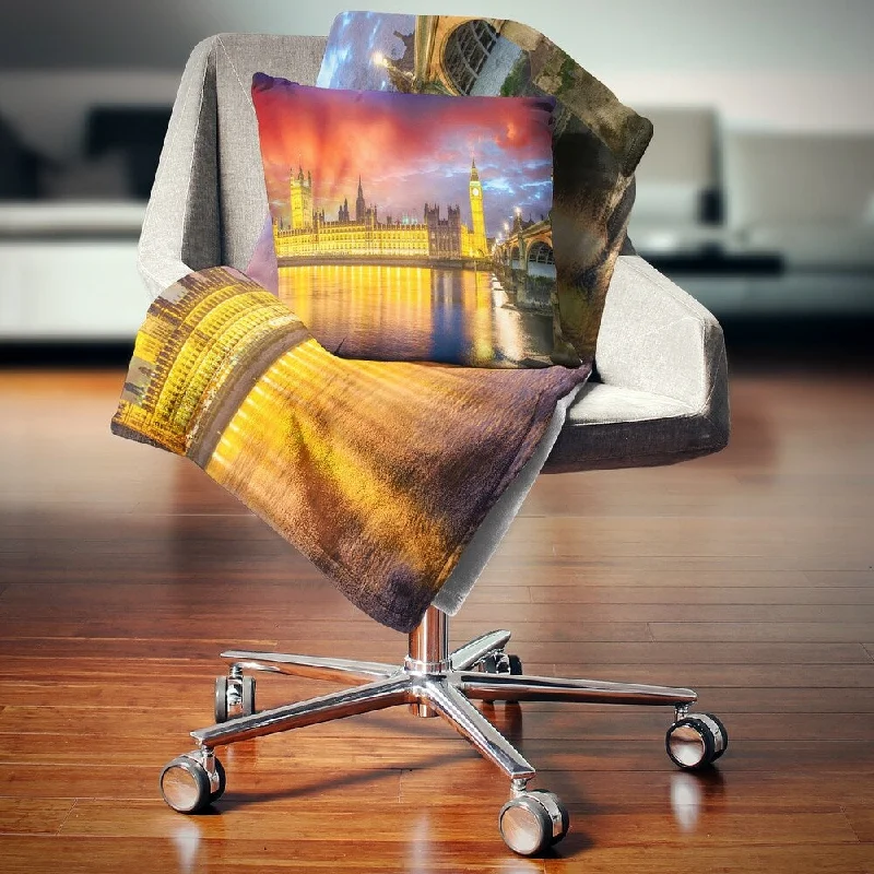 Silk blankets with a smooth and elegant touchSilk blankets with a smooth and elegant touchDesignart 'Sunset View of London Skyline' Cityscape Photo Throw Blanket Silk blankets with a smooth and elegant touchSilk blankets with a smooth and elegant touchDesignart 'Sunset View of London Skyline' Cityscape Photo Throw Blanket