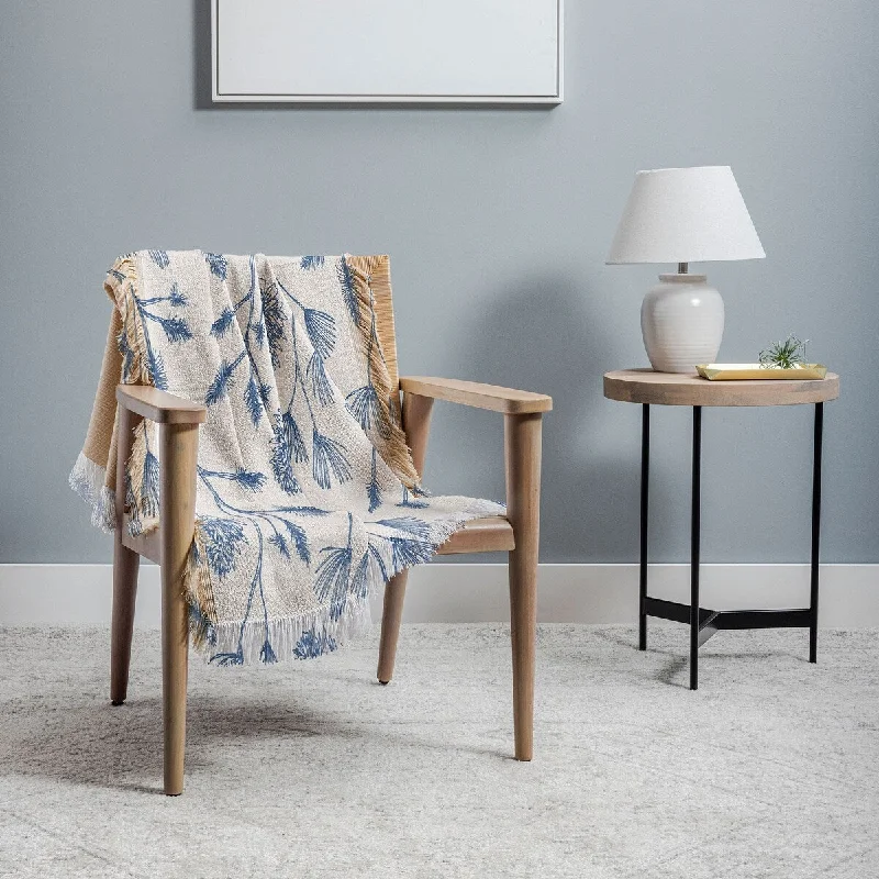 Wool blankets with natural warmth and insulationWool blankets with natural warmth and insulationGabriela Fuente Joly Snow Throw Blanket Wool blankets with natural warmth and insulationWool blankets with natural warmth and insulationGabriela Fuente Joly Snow Throw Blanket