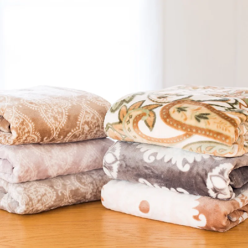 Acrylic blankets for a soft and affordable alternativeAcrylic blankets for a soft and affordable alternativeDesigns Shelby Collection Ultra Velvet Plush Printed Super Soft Fleece Luxury Blanket