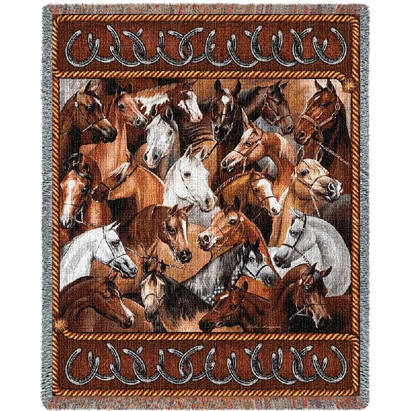 Alpaca wool blankets for a hypoallergenic and warm optionAlpaca wool blankets for a hypoallergenic and warm optionBridled Horses Blanket