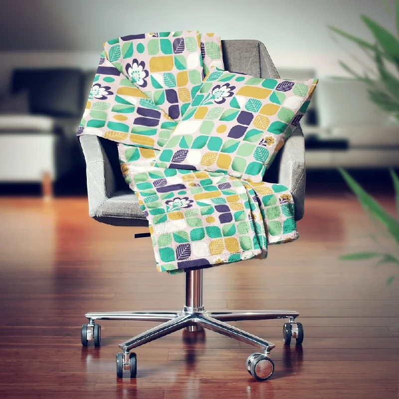 Cotton blankets for breathability and a lightweight feelCotton blankets for breathability and a lightweight feelDesignart' with leaves and flowers' Modern Throw Blanket - 71x59 Cotton blankets for breathability and a lightweight feelCotton blankets for breathability and a lightweight feelDesignart' with leaves and flowers' Modern Throw Blanket - 71x59