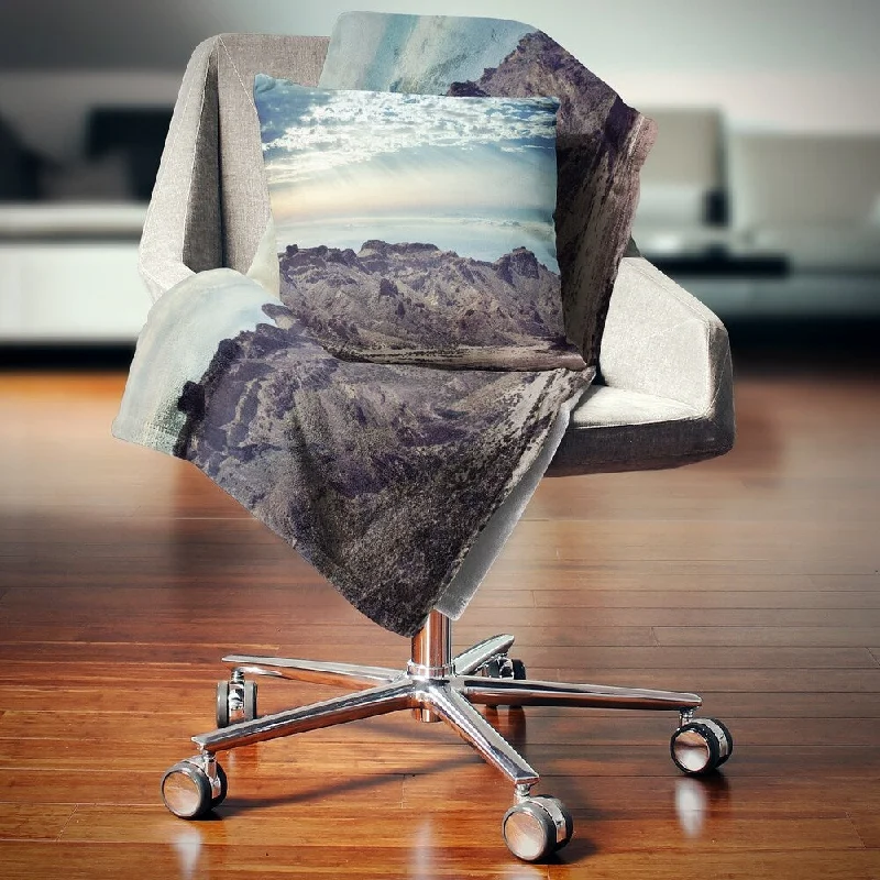 Cotton blankets for breathability and a lightweight feelCotton blankets for breathability and a lightweight feelDesignart 'Remote Mountains in Morning' Contemporary Throw Blanket Cotton blankets for breathability and a lightweight feelCotton blankets for breathability and a lightweight feelDesignart 'Remote Mountains in Morning' Contemporary Throw Blanket