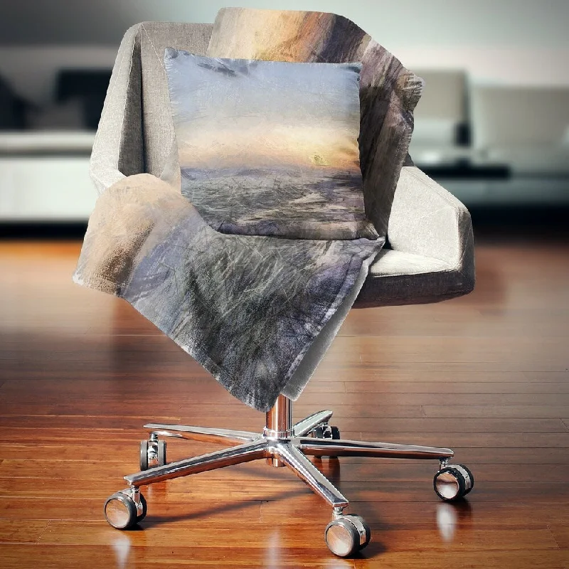King - size blankets to cover large beds comfortablyKing - size blankets to cover large beds comfortablyDesignart 'Colorful Dawn over Sea Watercolor' Landscape Fleece Throw Blanket King - size blankets to cover large beds comfortablyKing - size blankets to cover large beds comfortablyDesignart 'Colorful Dawn over Sea Watercolor' Landscape Fleece Throw Blanket