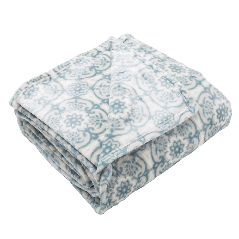Queen - size blankets for standard - sized bedsQueen - size blankets for standard - sized bedsHome Fashion Designs Tasha Collection Seville Ultra Velvet Plush Fleece Luxury Blanket Queen - size blankets for standard - sized bedsQueen - size blankets for standard - sized bedsHome Fashion Designs Tasha Collection Seville Ultra Velvet Plush Fleece Luxury Blanket