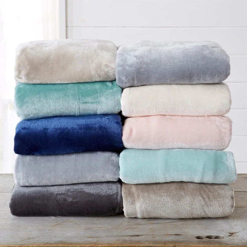 Rayon from bamboo blankets for a silky and breathable feelRayon from bamboo blankets for a silky and breathable feelHome Fashion Designs Marlo Collection Ultra Velvet Plush Fleece Blanket Rayon from bamboo blankets for a silky and breathable feelRayon from bamboo blankets for a silky and breathable feelHome Fashion Designs Marlo Collection Ultra Velvet Plush Fleece Blanket