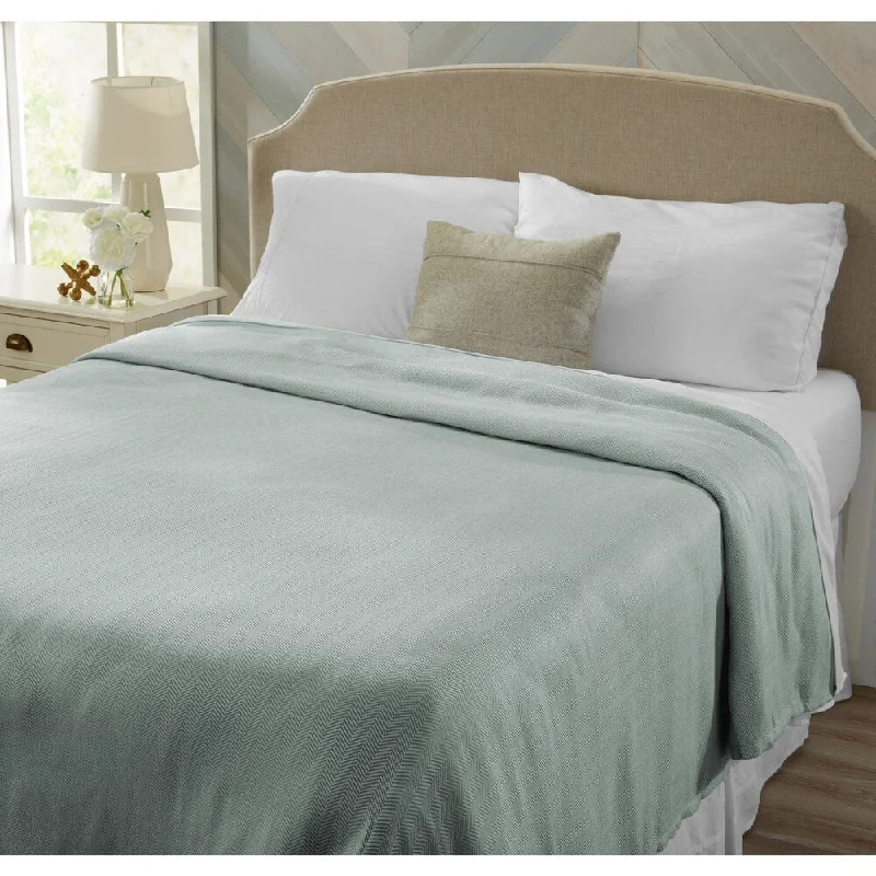 Silk blankets with a smooth and elegant touchSilk blankets with a smooth and elegant touchHome Fashion Designs Luxury Bed Blanket Silk blankets with a smooth and elegant touchSilk blankets with a smooth and elegant touchHome Fashion Designs Luxury Bed Blanket