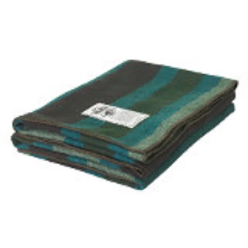 Cotton blankets for breathability and a lightweight feelCotton blankets for breathability and a lightweight feelWoolrich Rough Rider Stripe Multi Throw Cotton blankets for breathability and a lightweight feelCotton blankets for breathability and a lightweight feelWoolrich Rough Rider Stripe Multi Throw