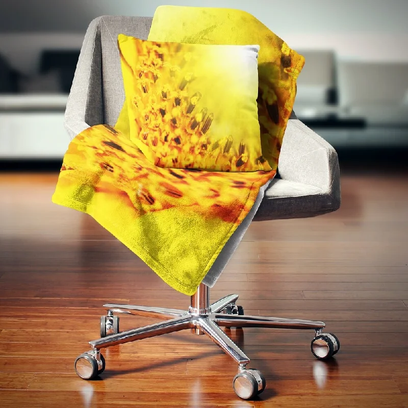 Bamboo fiber blankets with natural antibacterial propertiesBamboo fiber blankets with natural antibacterial propertiesDesignart 'Bright Yellow Sunflower Close Up' Floral Throw Blanket Bamboo fiber blankets with natural antibacterial propertiesBamboo fiber blankets with natural antibacterial propertiesDesignart 'Bright Yellow Sunflower Close Up' Floral Throw Blanket