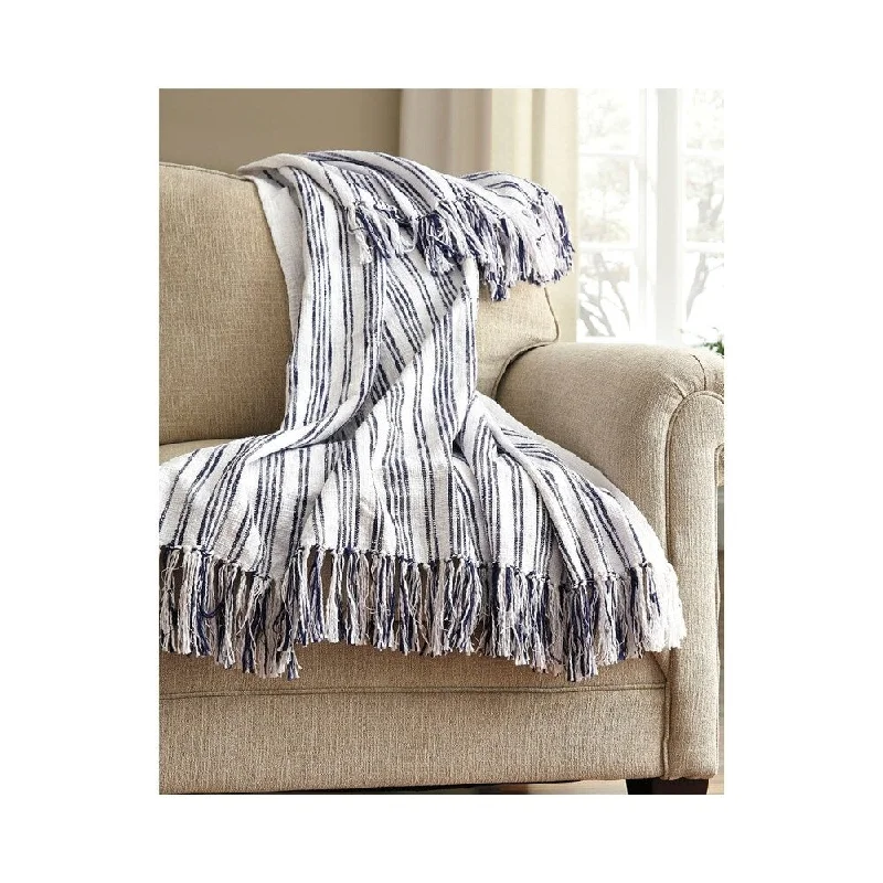 Queen - size blankets for standard - sized bedsQueen - size blankets for standard - sized bedsSignature Design by Ashley Callumn Throw Blanket Queen - size blankets for standard - sized bedsQueen - size blankets for standard - sized bedsSignature Design by Ashley Callumn Throw Blanket