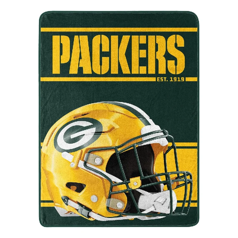 Wool blankets with natural warmth and insulationWool blankets with natural warmth and insulationNFL 059 Packers Run Micro Raschel Throw Wool blankets with natural warmth and insulationWool blankets with natural warmth and insulationNFL 059 Packers Run Micro Raschel Throw