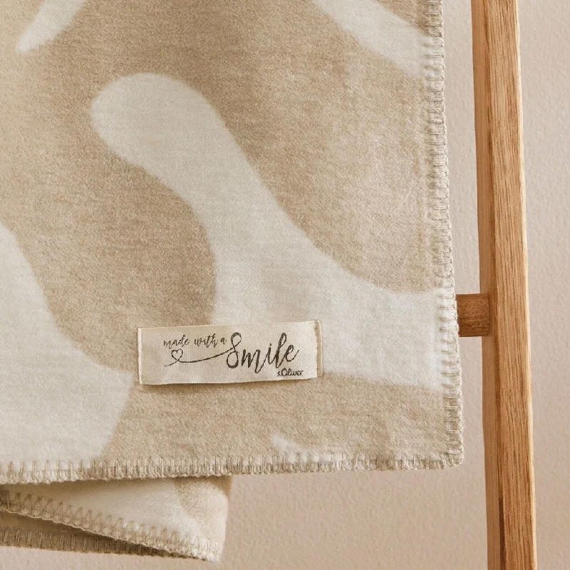 Queen - size blankets for standard - sized bedsQueen - size blankets for standard - sized bedsIBENA Calm Neutral Ocean s.Oliver Throw Blanket 'Under the Sea' Queen - size blankets for standard - sized bedsQueen - size blankets for standard - sized bedsIBENA Calm Neutral Ocean s.Oliver Throw Blanket 'Under the Sea'