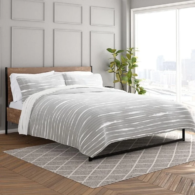Fleece blankets for a cozy and plush textureFleece blankets for a cozy and plush texture3pc Twin/TwinXL Quilted Coverlet Set Reversible Lines Light Gray Fleece blankets for a cozy and plush textureFleece blankets for a cozy and plush texture3pc Twin/TwinXL Quilted Coverlet Set Reversible Lines Light Gray