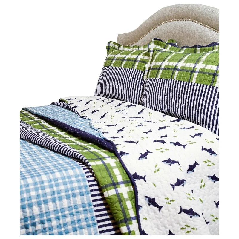 Alpaca wool blankets for a hypoallergenic and warm optionAlpaca wool blankets for a hypoallergenic and warm optionDaily Boutik King Navy Blue Green Plaid Shark Theme Reversible 3 Piece Coverlet Quilt Set Alpaca wool blankets for a hypoallergenic and warm optionAlpaca wool blankets for a hypoallergenic and warm optionDaily Boutik King Navy Blue Green Plaid Shark Theme Reversible 3 Piece Coverlet Quilt Set