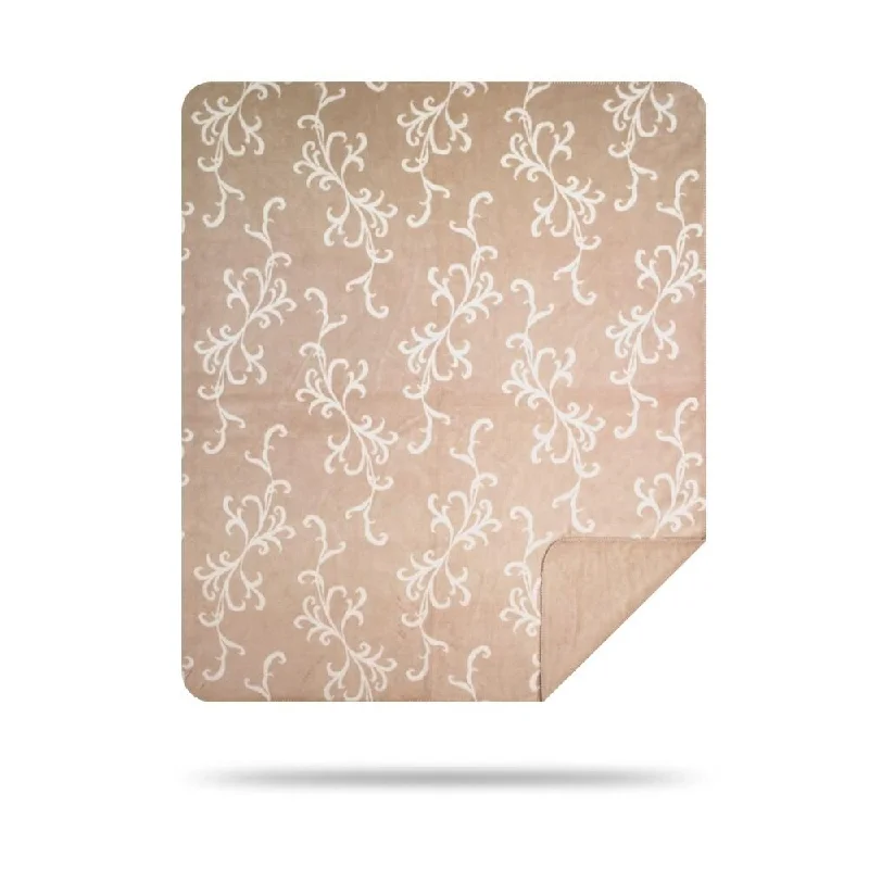 Silk blankets with a smooth and elegant touchSilk blankets with a smooth and elegant touchDenali Cashew Swirl/Cashew Microplush Blanket Silk blankets with a smooth and elegant touchSilk blankets with a smooth and elegant touchDenali Cashew Swirl/Cashew Microplush Blanket