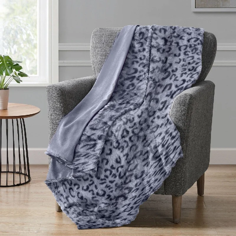 Queen - size blankets for standard - sized bedsQueen - size blankets for standard - sized bedsWarm and Cozy Faux Fur Reversible Throw Blanket Queen - size blankets for standard - sized bedsQueen - size blankets for standard - sized bedsWarm and Cozy Faux Fur Reversible Throw Blanket