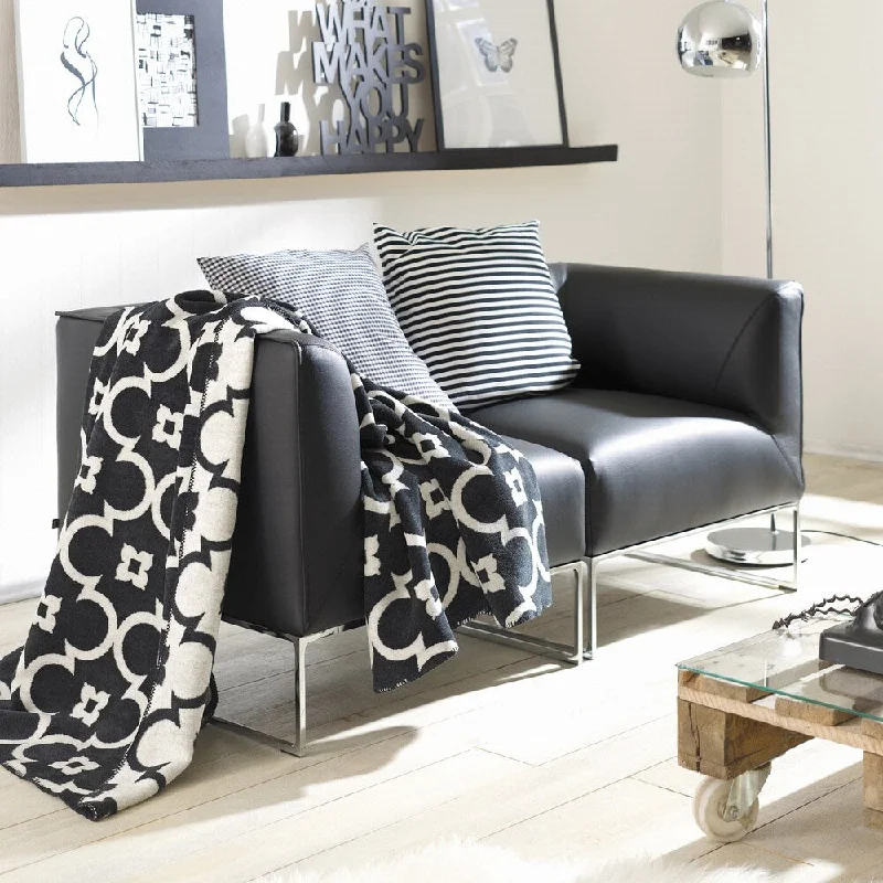 Microfiber blankets that are durable and easy to care forMicrofiber blankets that are durable and easy to care forIBENA Sorrento Black/ White Lattice Jacquard Oversized Throw Blanket Microfiber blankets that are durable and easy to care forMicrofiber blankets that are durable and easy to care forIBENA Sorrento Black/ White Lattice Jacquard Oversized Throw Blanket