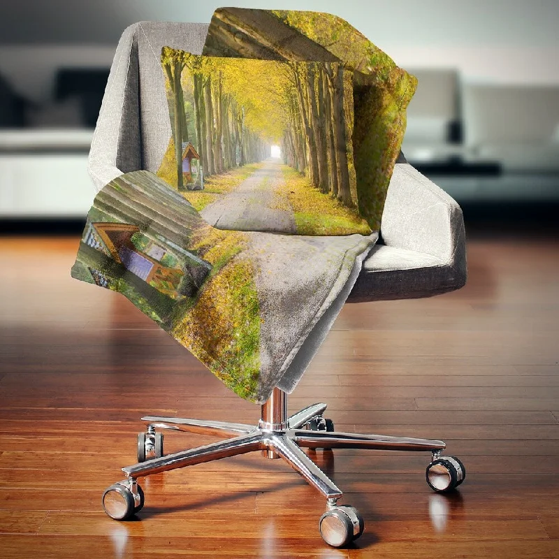 Chenille blankets with a thick and fuzzy textureChenille blankets with a thick and fuzzy textureDesignart 'Country Road Below Yellow Trees' Landscape Photography Throw Blanket Chenille blankets with a thick and fuzzy textureChenille blankets with a thick and fuzzy textureDesignart 'Country Road Below Yellow Trees' Landscape Photography Throw Blanket