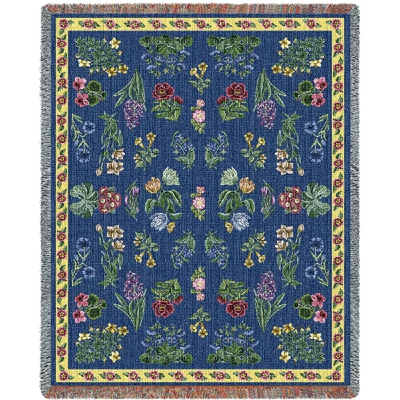 Rayon from bamboo blankets for a silky and breathable feelRayon from bamboo blankets for a silky and breathable feelGreysons Floral Blanket
