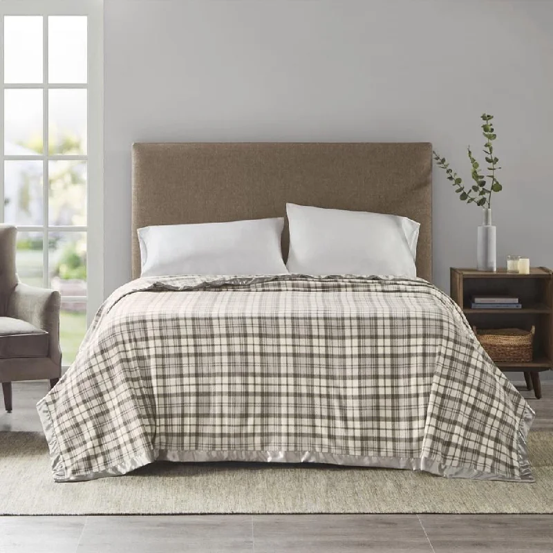 Cashmere blankets for ultimate softness and luxuryCashmere blankets for ultimate softness and luxuryKing Classic Matte Satin Binding Micro Fleece Blanket Grey Plaid