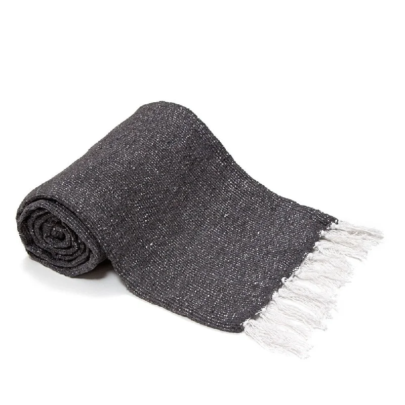 Cotton blankets for breathability and a lightweight feelCotton blankets for breathability and a lightweight feelAmericanflat 50x70 Yoga Blanket, Cotton & Polyester Falsa Blanket, Grey Cotton blankets for breathability and a lightweight feelCotton blankets for breathability and a lightweight feelAmericanflat 50x70 Yoga Blanket, Cotton & Polyester Falsa Blanket, Grey
