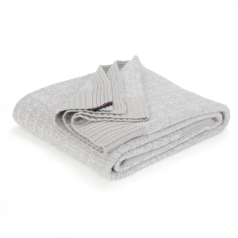 Cashmere blankets for ultimate softness and luxuryCashmere blankets for ultimate softness and luxuryTommy Hilfiger Watermill Grey Throw Cashmere blankets for ultimate softness and luxuryCashmere blankets for ultimate softness and luxuryTommy Hilfiger Watermill Grey Throw