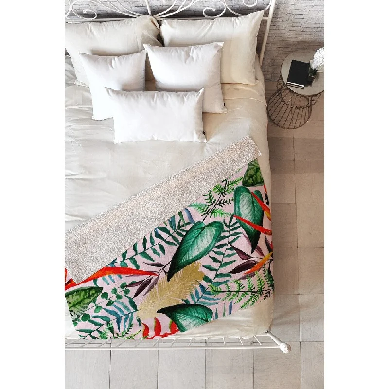 Linen blankets with a rustic and textured lookLinen blankets with a rustic and textured look83 Oranges Paradise Floral Fleece Throw Blanket Linen blankets with a rustic and textured lookLinen blankets with a rustic and textured look83 Oranges Paradise Floral Fleece Throw Blanket