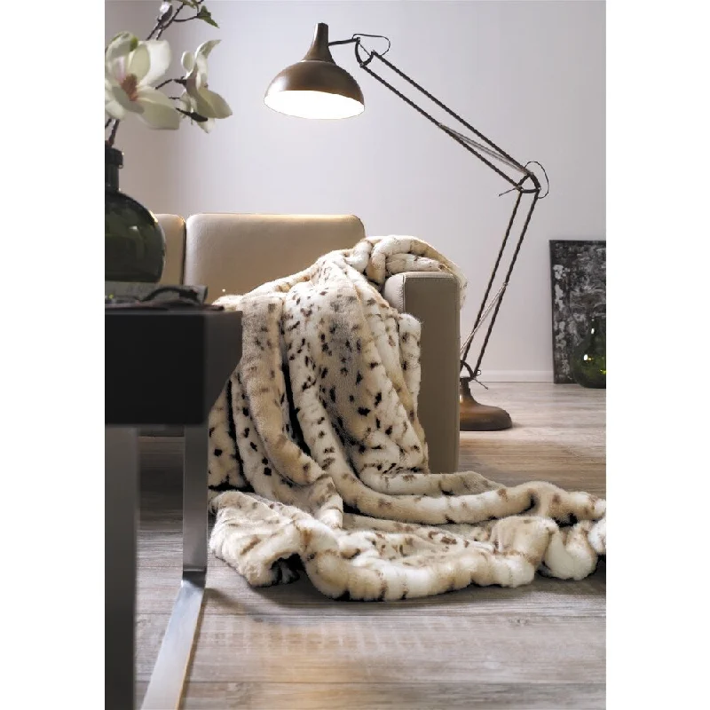 Chenille blankets with a thick and fuzzy textureChenille blankets with a thick and fuzzy textureIBENA Luxury Leopard Faux Fur Throw Blanket Chenille blankets with a thick and fuzzy textureChenille blankets with a thick and fuzzy textureIBENA Luxury Leopard Faux Fur Throw Blanket