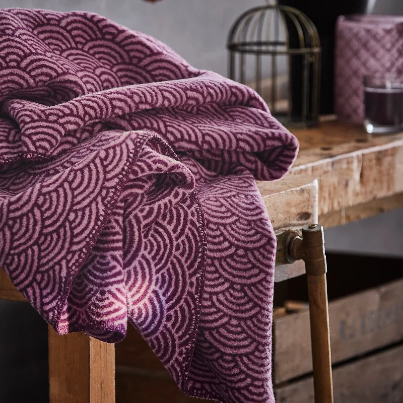 Cashmere blankets for ultimate softness and luxuryCashmere blankets for ultimate softness and luxuryIBENA Purple Badran Jacquard Woven Throw Blanket Cashmere blankets for ultimate softness and luxuryCashmere blankets for ultimate softness and luxuryIBENA Purple Badran Jacquard Woven Throw Blanket