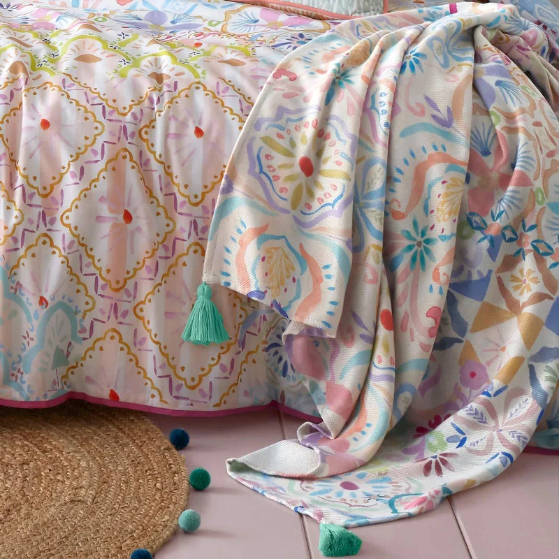 King - size blankets to cover large beds comfortablyKing - size blankets to cover large beds comfortablyCasablanca Throw King - size blankets to cover large beds comfortablyKing - size blankets to cover large beds comfortablyCasablanca Throw