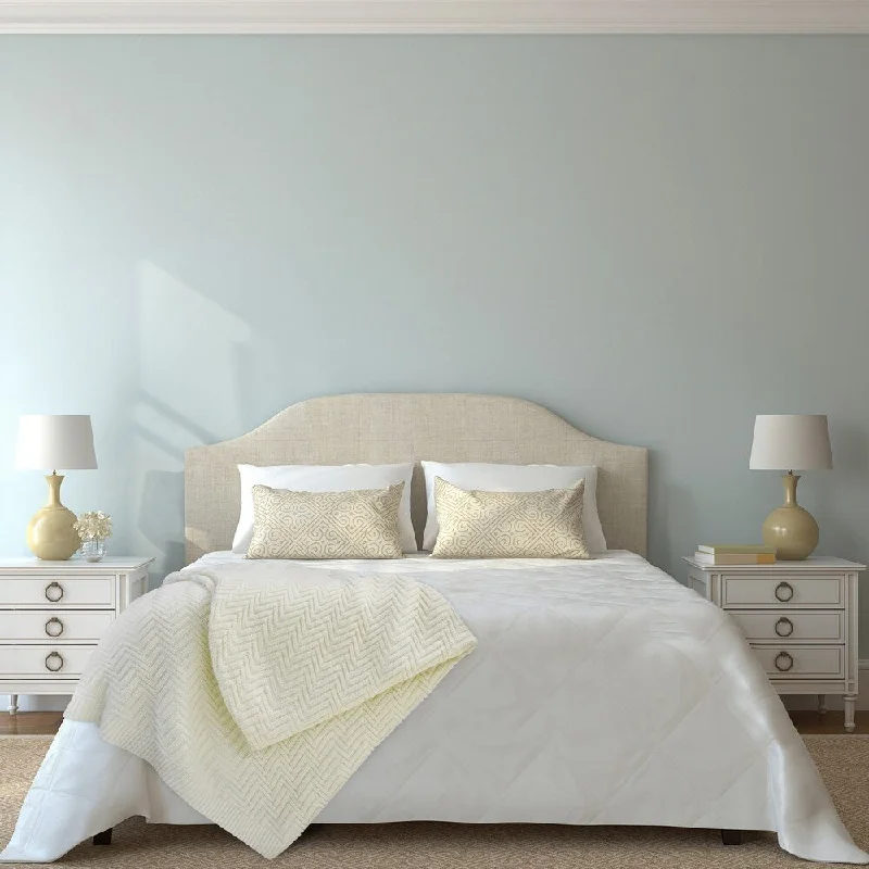 Chenille blankets with a thick and fuzzy textureChenille blankets with a thick and fuzzy textureBriarwood Home - Premium Luxury Acrylic Blanket, 400 GSM Chevron Plush, Durable and Washable Blanket, Queen 90"X90"-Beige